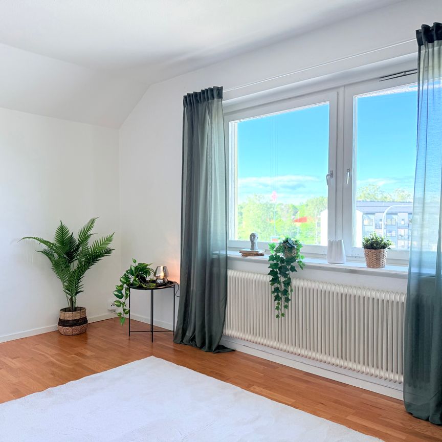 Riktargatan 3 A - Foto 1