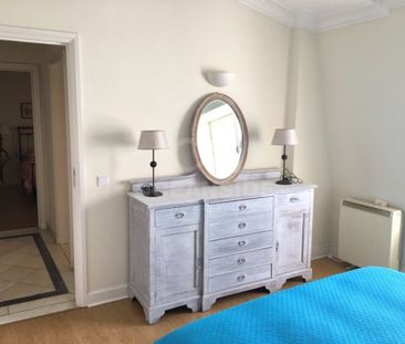 3 room luxury Apartment for rent in Monte Estoril, Cascais e Estori... - Photo 4