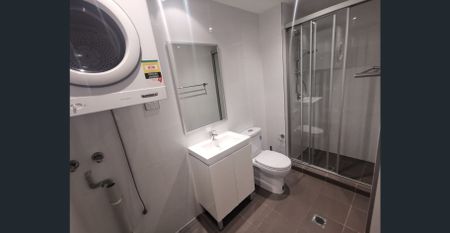 Timber floor 1 br + study room for just $520pw, include $40 electricity and gas bill - Photo 3