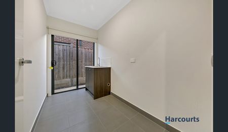 Spacious 4-Bedroom Home in Mickleham - Photo 3