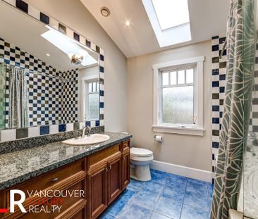 None in Vancouver West Side, BC - Photo 5