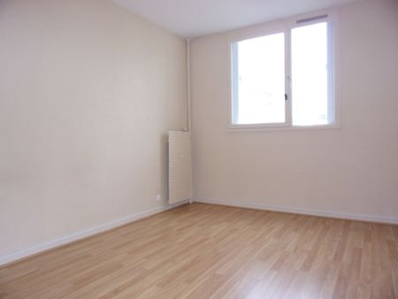 Location Appartement 4 pièces 70m² VERNON 27200 - Photo 5