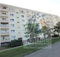 TOLLE WHG ZUM KLEINEN PREIS! Frisch renov 4-R-Whg mit Balkon im 4.OG zu vermieten - Photo 1