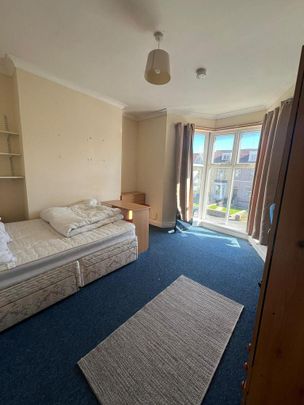 5 bedroom house to rent - Photo 1