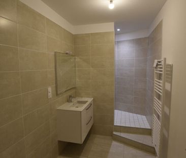 T3 Parking - Climatisation - Cuisine équipée, - Photo 3