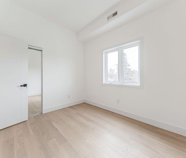 For Lease - 712 Eglinton Avenue, Toronto, Ontario - Photo 5