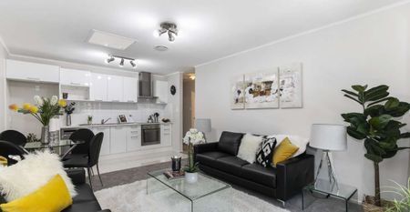 RENOVATED RIPPER! SAINT HELIERS - Photo 5