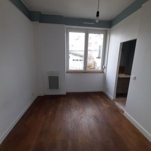 Apartment - Photo 2