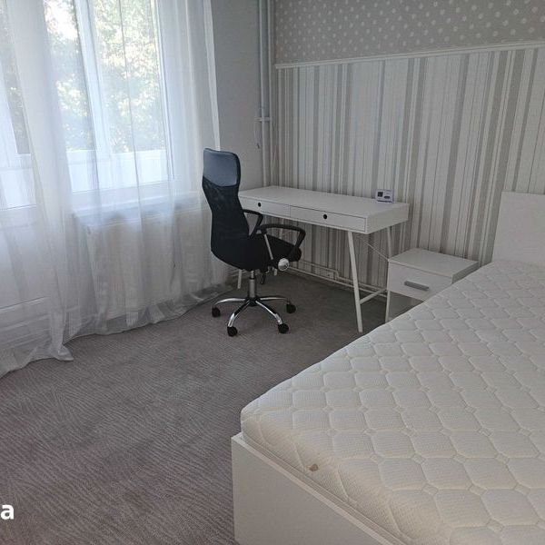 Imobiliare inchiriere apartament 3 camere - Photo 1