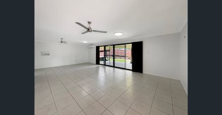 Executive Family Living in the Heart of Kirkwood - Photo 3