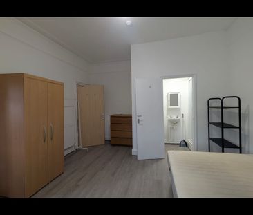 Studio Flat, Ferme Park Road, N8 - Photo 4