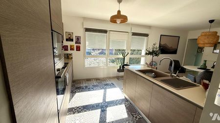 Appartement à Louer à Hazebrouck (59190) Ce superbe appartement, d'une surface habitable de... - Photo 5