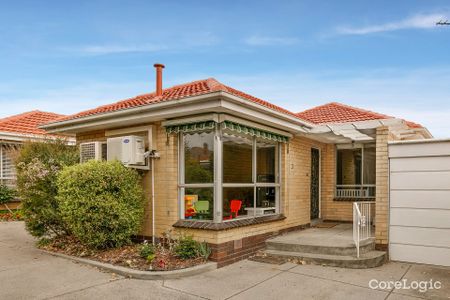 3/643 Hawthorn Road, Brighton East. - Photo 2