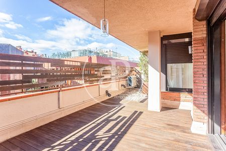 Penthouse for rent on Dr. Roux Street - Photo 4