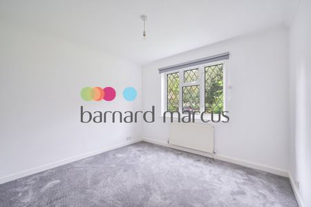 Plough Lane, WALLINGTON - Photo 4