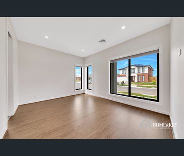 9 Chilworth Street, Donnybrook, Vic 3064 - Photo 5