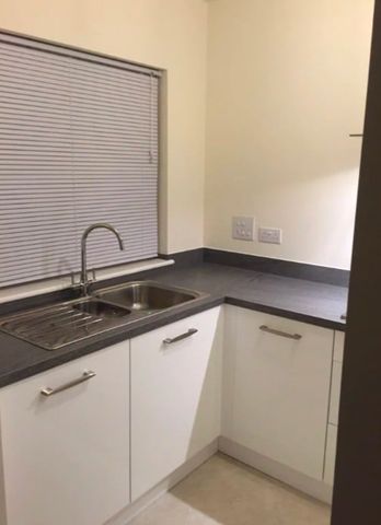 2 Bed Semi-Detached House, Hanson Road, M40 - Photo 3