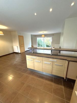 Location Maison 5 pièces 80m² - Photo 1