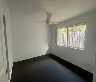 A Pacific Pines Gem - Photo 5