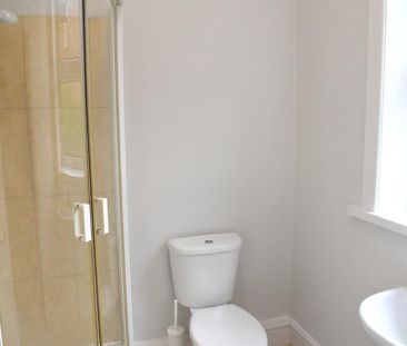 6 bedroom semi-detached house to rent - Photo 6