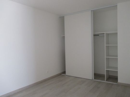 Location Appartement 2 Pièces 46 m² - Photo 1