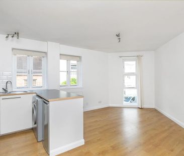 1 bedroom flat to rent - Photo 6