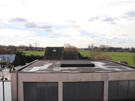 Duplexappartement met 3 SLK, ruim ZUID-terras en autostaanpl - Foto 1