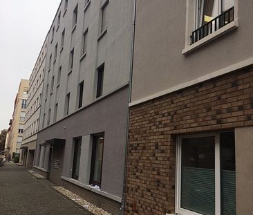 Modernisierte 2 Zimmer Wohnung mit Balkon! - Foto 3