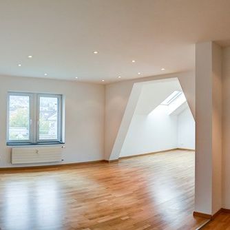3.5 Zimmer, 98 m², 4. Stock - Photo 1