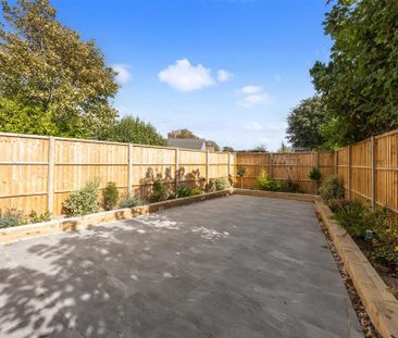 3 bedroom detached house to rent - Photo 1