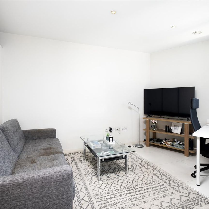 Baltimore Wharf, London, E14 - Photo 1