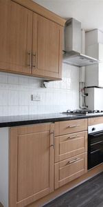 Hillbourne Close, Hayes - Photo 3