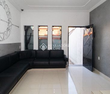 Sobrado com 4 quartos e 135m² para alugar em Vila Bastos, Santo André. - Photo 2