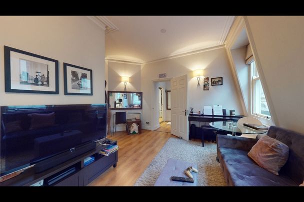 1 Bed Flat, Jermyn St, SW1Y - Photo 1