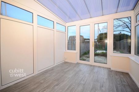 2 bedroom apartment to rent - Photo 3