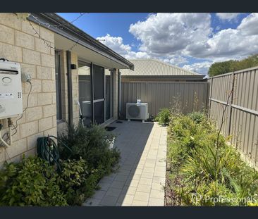 52/11 Bakana Loop, Landsdale, WA 6065 - Photo 2