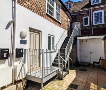 High Street, Poole - Photo 5