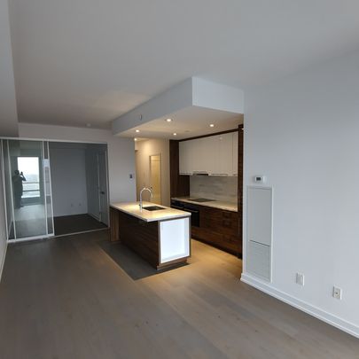 The Residences of 488 University Avenue - Photo 1