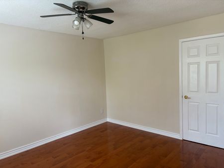 For Lease - 107 Stave Cres Crescent, Richmond Hill, Ontario - Photo 3