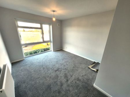 Narrow Lane, Halesowen, B62 9PL - Photo 3