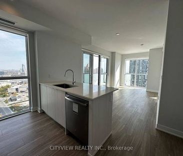 Burnhamthorpe/Confederation Brand New 2Bdrm Modern Kitchen Lrg Balcon - Photo 3