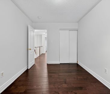 For Lease - 71 Norland Circle, Oshawa, Ontario - Photo 5