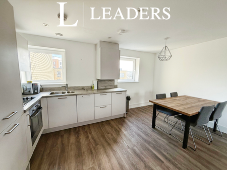 2 bedroom apartment to rent Albert Road North, Southampton, SO14 - Photo 5