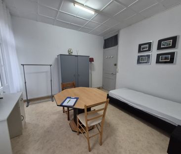 Location Appartement 1 pièce 21m² LENS 62300 - Photo 1