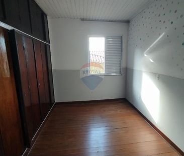 CASA COM 3 QUARTOS, SALA, COZINHA E 2 BANHEIROS NO CENTRO DE BRAGAN... - Foto 1