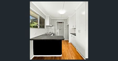 Nestled in the heart of Newtown - Photo 2