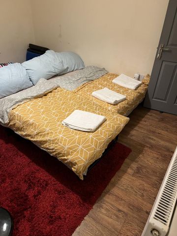 4 bedroom terraced house to rent - Photo 2