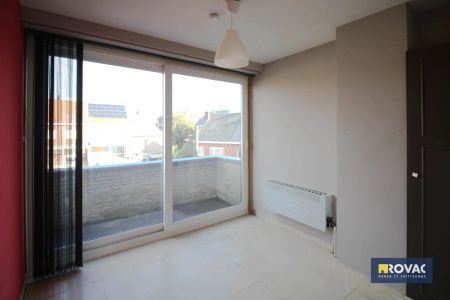 Appartement op de 2de verdieping met garage! - Photo 2