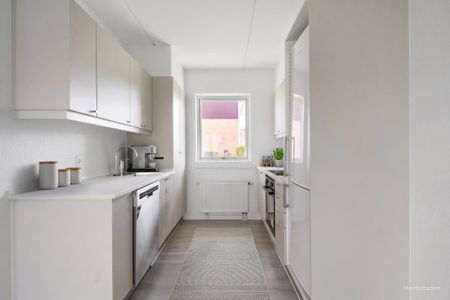 Skøn lejebolig i Odense S med egen hyggelig have - Photo 5
