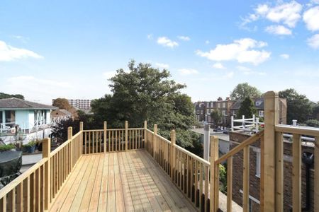 3 bedroom apartment to rent - Photo 4